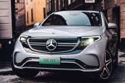 Электрокроссовер Mercedes-Benz EQC стал доступнее