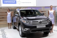 Новый внедорожник Toyota Highlender доступен в России