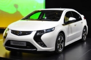 Серийный Opel Ampera на мотор-шоу в Женеве