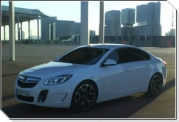 Opel Insignia OPC сбросил камуфляж