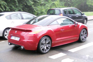 Первое фото серийного купе Peugeot RCZ R