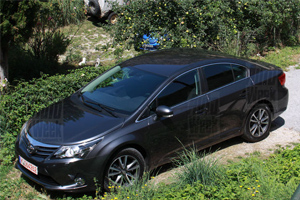 Первые фото нового Avensis