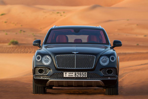 Bentley Bentayga подготовили для соколиной охоты