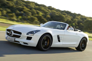 Официальное фото Mercedes SLS AMG Roadster 