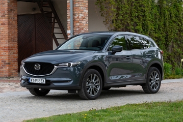 Mazda обновила оснащение кроссоверу CX-5