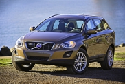 Volvo XC60 - Международный внедорожник года 2010 