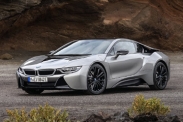 Рублевые цены на новые купе и родстер BMW i8