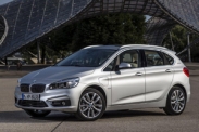 BMW рассекретила серийный гибрид 2-Series Active Tourer