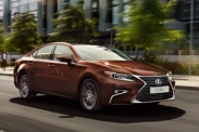 Рублевые цены на новый седан Lexus ES