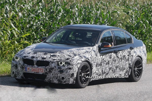 Новый BMW M3 попался фотошпионам