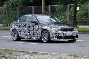 Близится премьера заряженной “единички” BMW