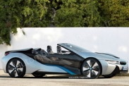 BMW i8 лишился крыши 