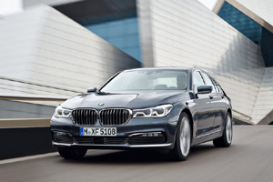 Новый 2,0- литровый мотор для BMW 7 series