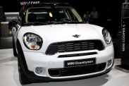 Первый внедорожник от Mini показан на автосалоне