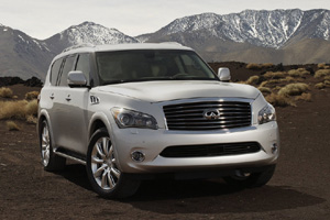 Новый Infiniti QX56 на мотор-шоу в Москве