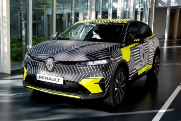 Renault анонсировала розеточный Megane