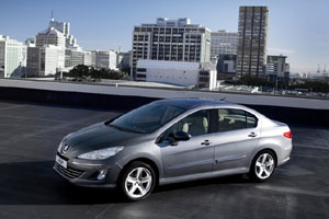 Возможно, седан Peugeot 408 будет доступней хэтчбека 308 