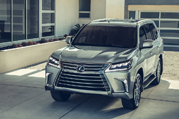 Новая версия Lexus LX 570 для рынка США