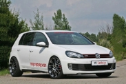 Volkswagen Golf GTI не устают дорабатывать