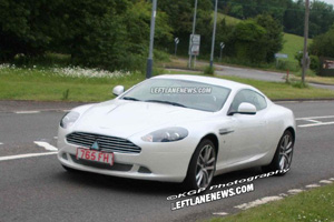 Aston Martin DB9 готовится к премьере