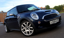 Mini Cooper S Checkmate