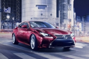 Lexus озвучил рублевые цены на купе RC 350 и RC F