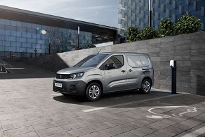 Peugeot электрифицировал всю линейку LCV