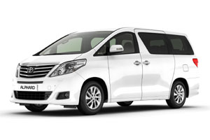 Toyota начинает продажи минивэна Alphard 