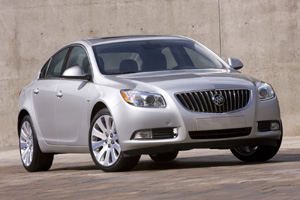 Официальное фото Buick Regal 2011