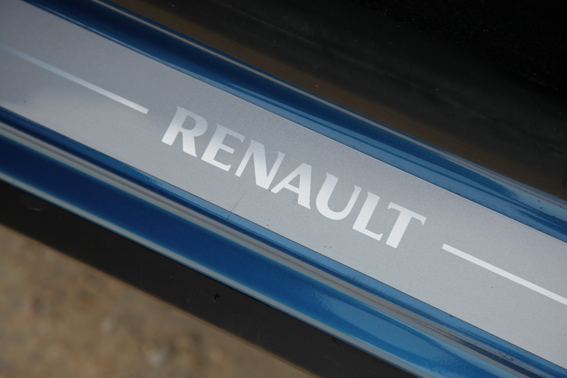 Renault Sandero Stepway: Пострел