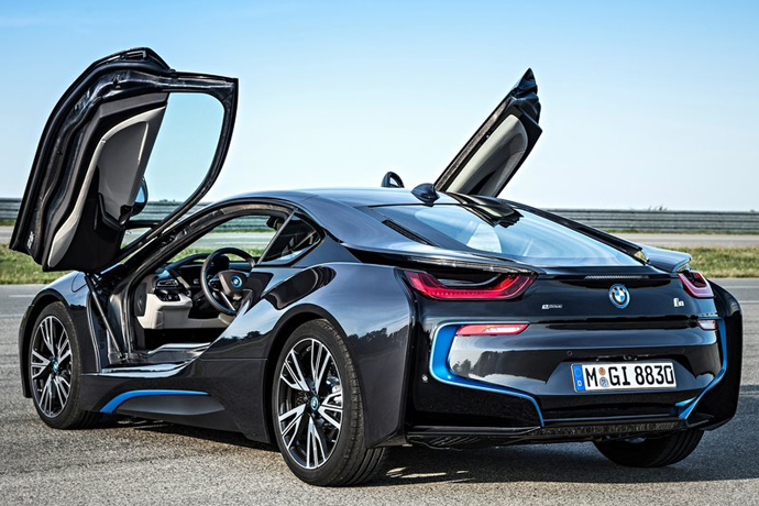 BMW i8