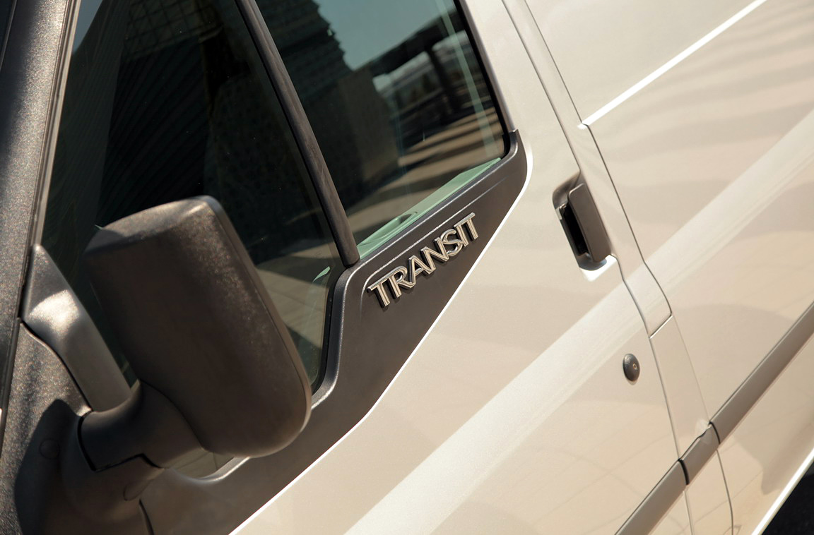 Ford Transit: Новое лицо, старые цены