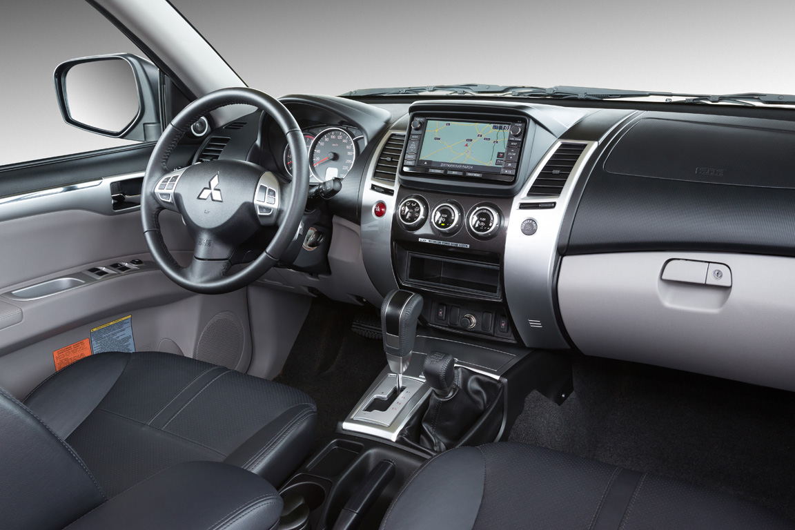 Mitsubishi Pajero Sport: Утилитарное решение