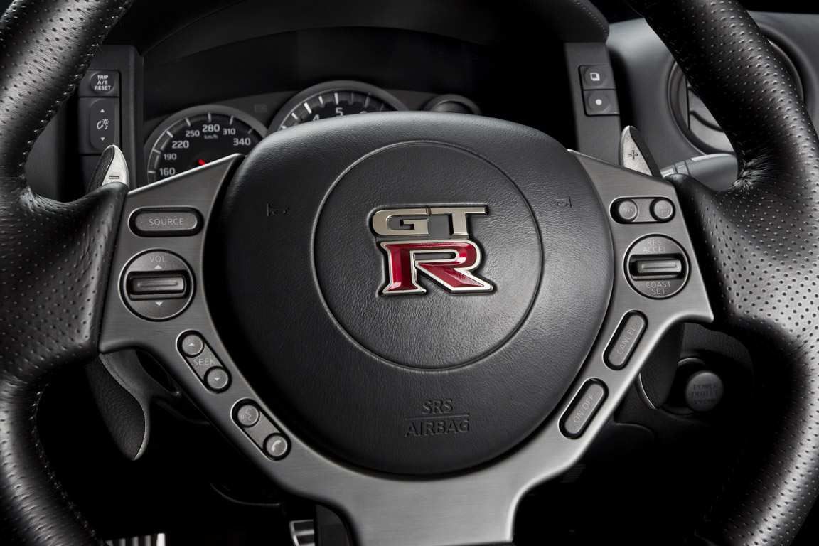 Nissan GT-R / Ниссан GT-R