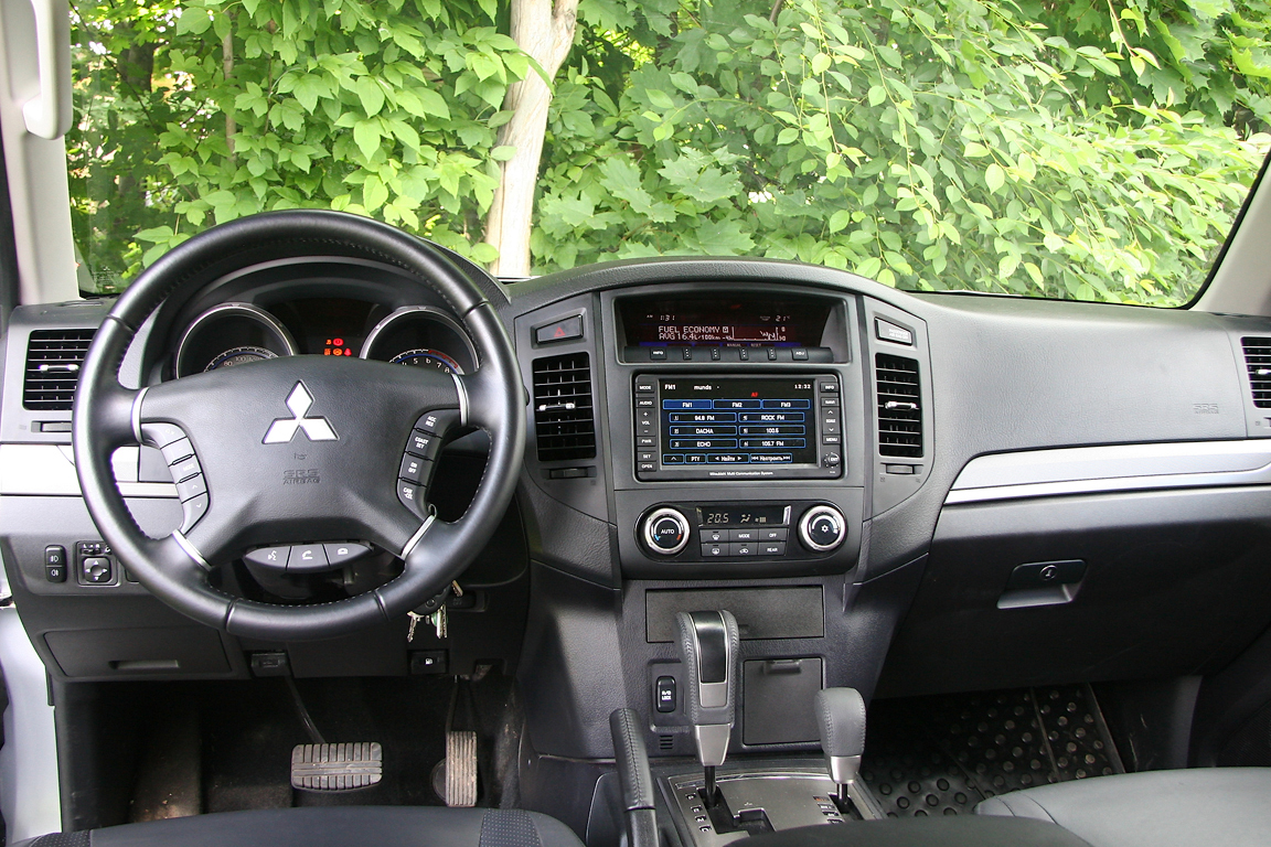 Mitsubishi Pajero IV: проверено временем