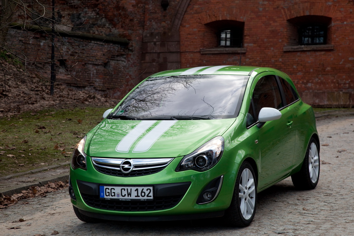 Opel-Corsa--new-2011_19.jpg