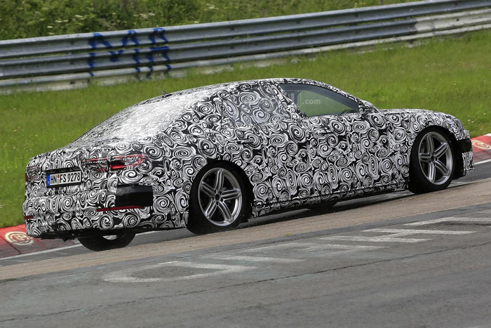 Новое поколение Audi A8