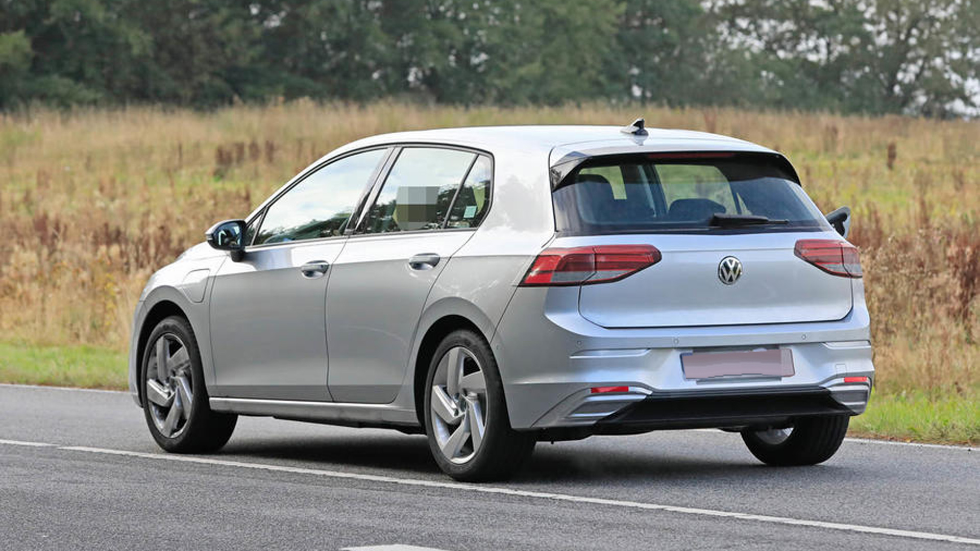 Volkswagen Golf MKVIII GTE