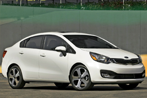 Kia-Rio-back-2012.jpg