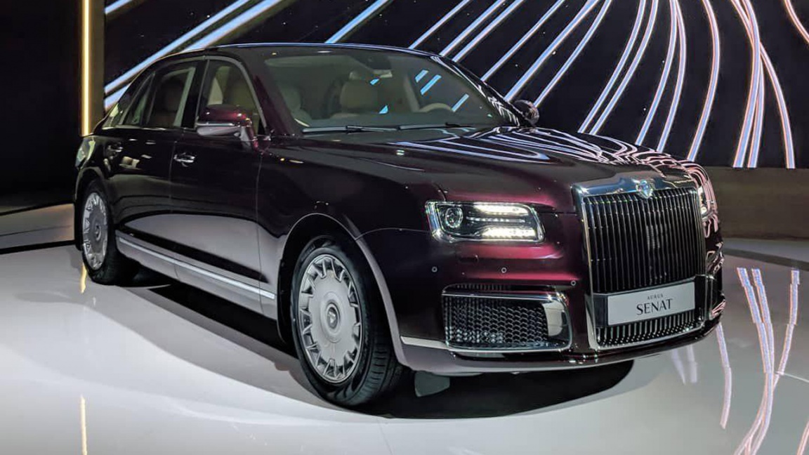 Российский бренд Aurus показал премиум седан Senat