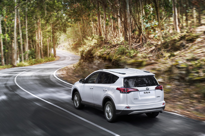 обновленный Toyota RAV4