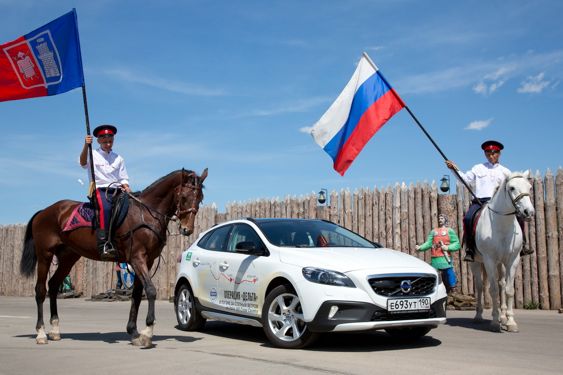 Volvo V40 Cross Country: Этнографическая экспедиция по югу России
