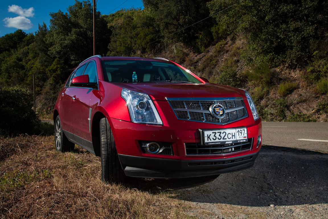 Cadillac SRX: Отмечаем юбилей пробегом по Провансу